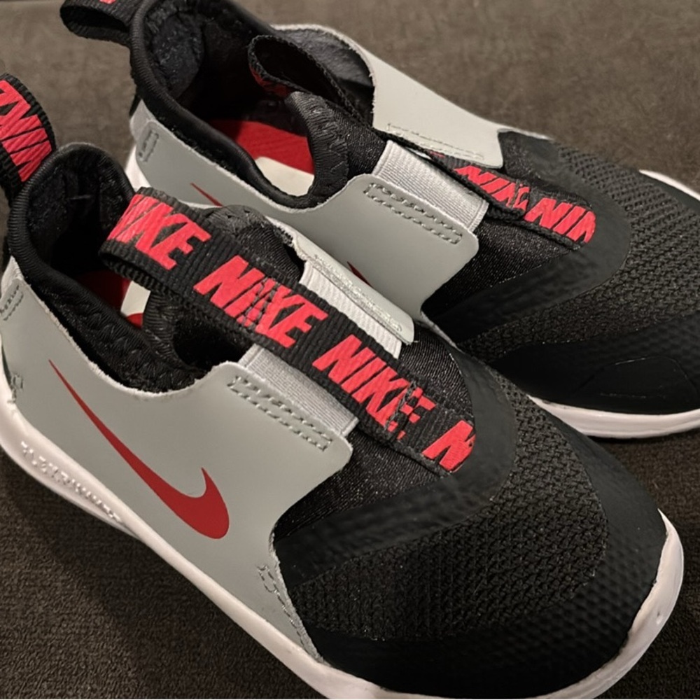 Nike flex preschool